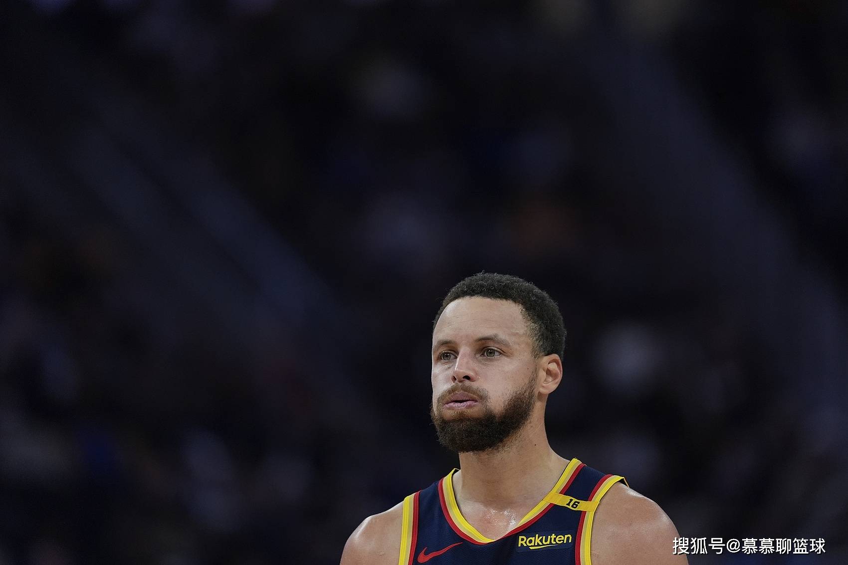 勇士队球员表现低迷引发球队关注 勇士队球员表现低迷引发球队关注