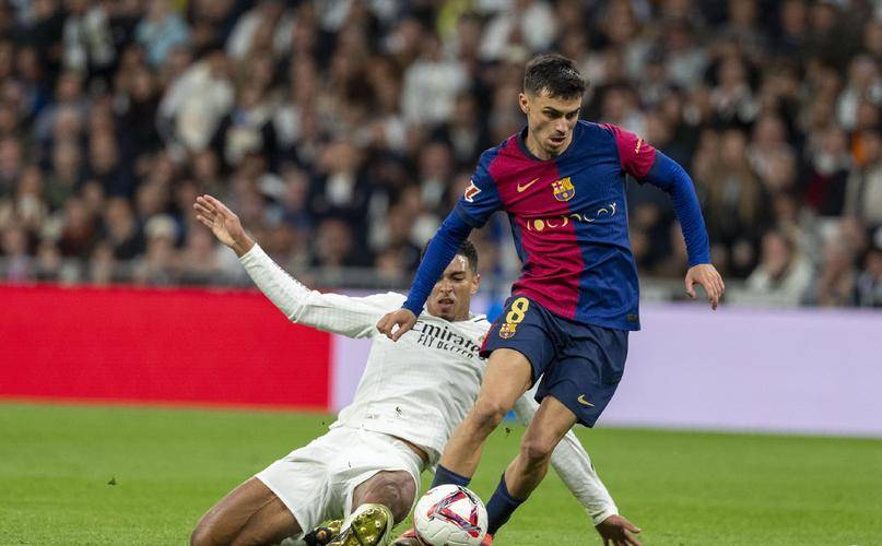 巴塞罗那遭遇连败，球队士气低迷