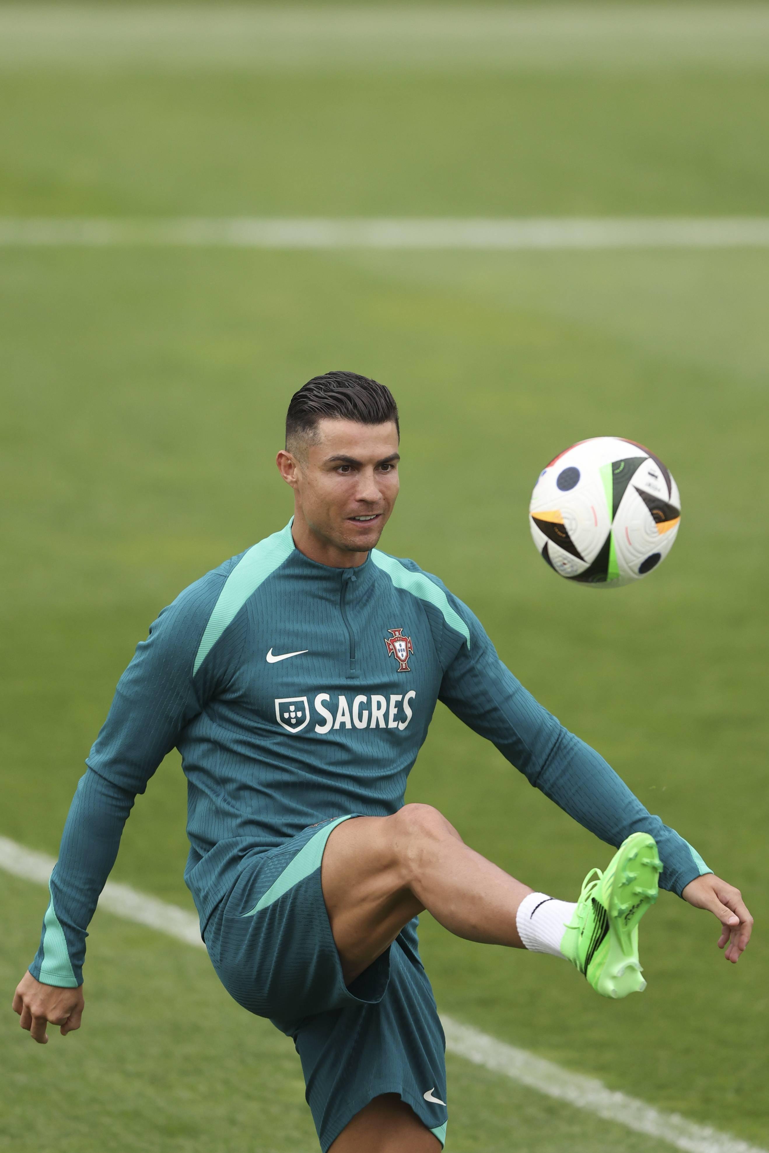 北欧强队集结备战大赛，冲击欧锦赛决赛