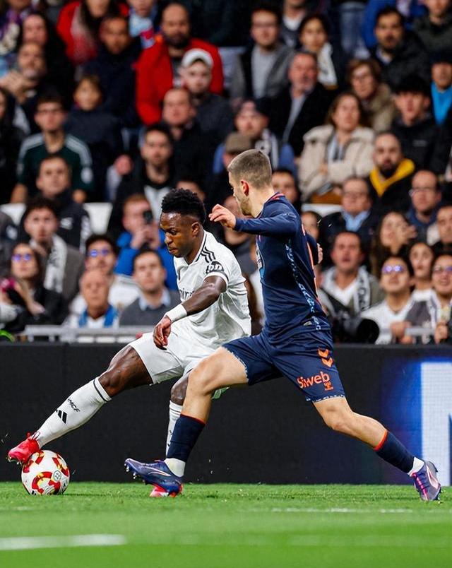 关于科克破门，皇家马德里逆转击败格拉纳达的信息