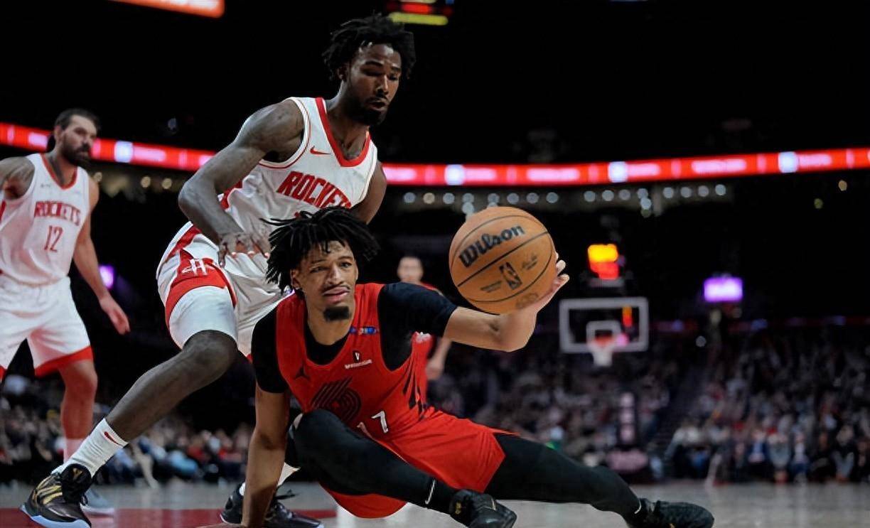 火箭队客场力胜开拓者队，取得重要胜利