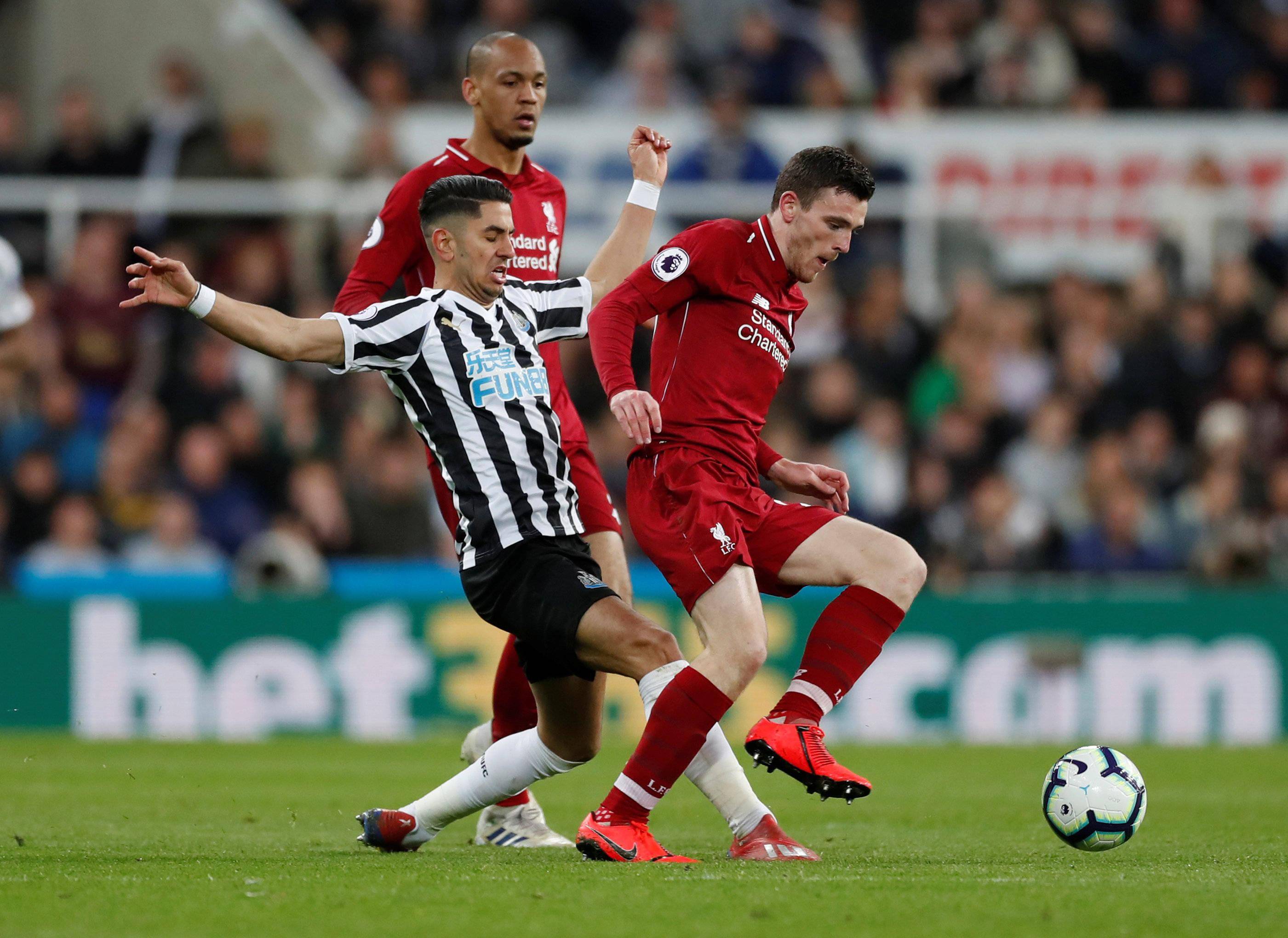 FB体育APP-曼联重返胜利轨道，击败对手