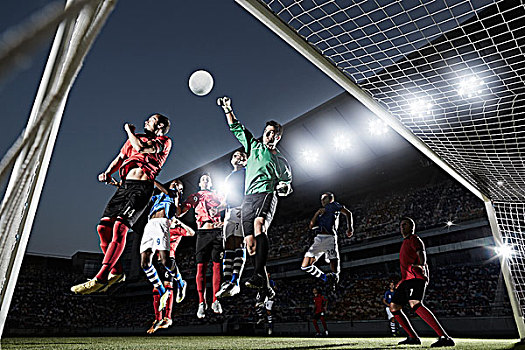 进取之心球员进球不断战绩大展风采 进取之心球员进球不断战绩大展风采