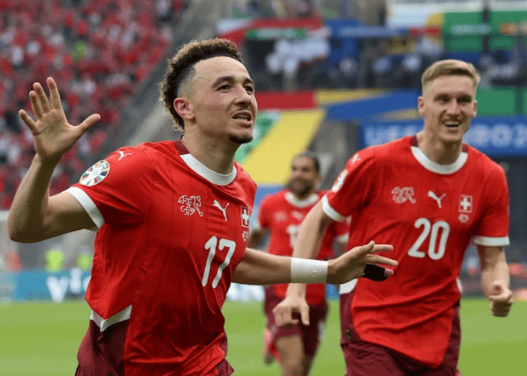 英格兰对阵瑞士，预计会有激动人心的比赛