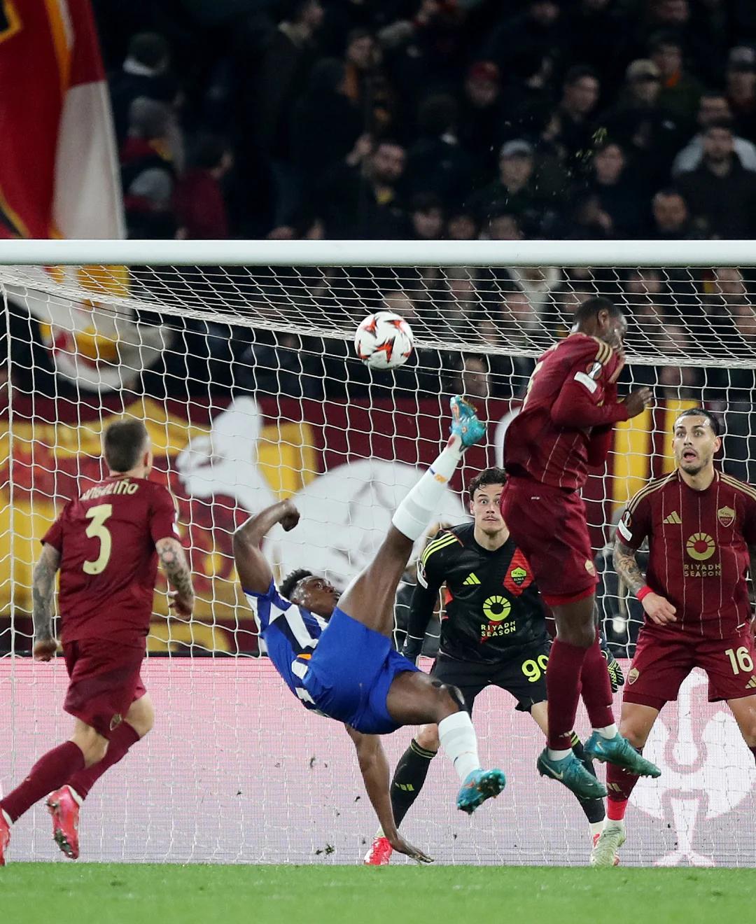 波尔图不敌罗马惨遭逆转