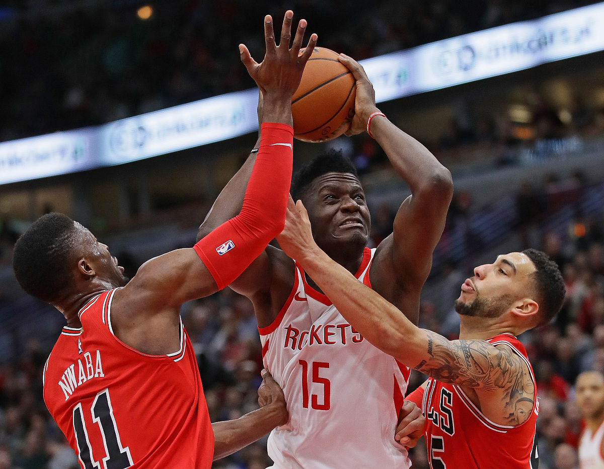 乔治火力全开领导快船