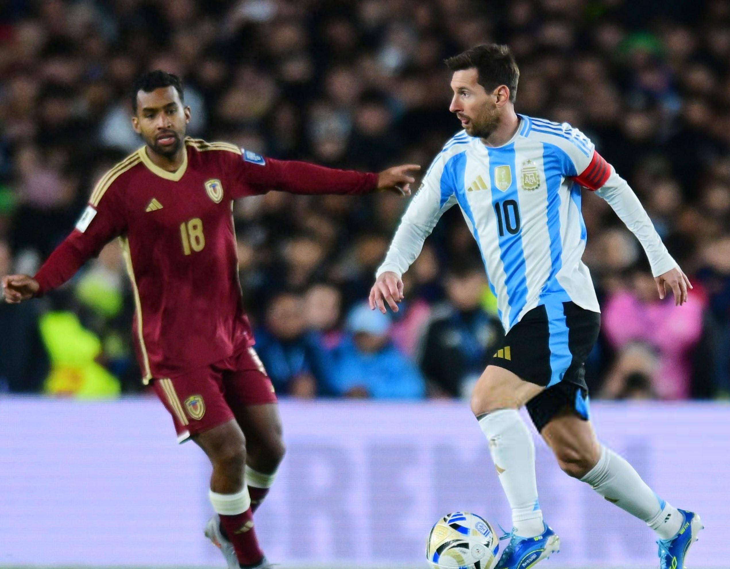 巴塞罗那3-0取胜皇家马德里，梅西独进3球！