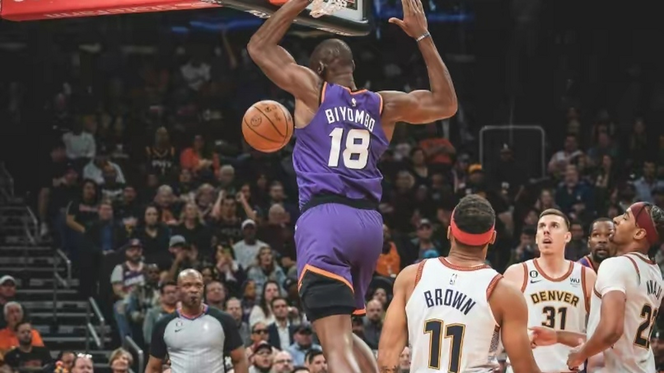 勇士轻取骑士，杜兰特状态回暖